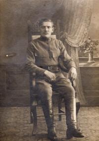 Strýc pamětníka Štěpán Mikšovský - 1913