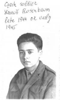 Hanuš Rosenbaum (Ron) v roce 1944