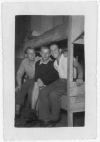 33 - nucené nasazení - 1944