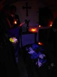 Storing of Wolfgang Manner into a family crypt (2016).