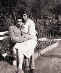 Parents Blanka and Dezider Róna