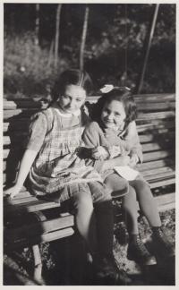 Růžena and her cousin Judka