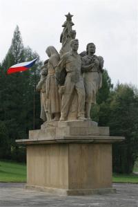 Pomník v Javoříčku