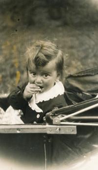 Sestra Soňa Spitzová