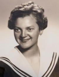 Manželka Helga Pompeová (Geppertová)