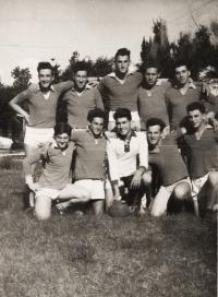 Kibuc, futbalový tím v roku 1951