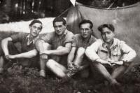 Z období sionistické skupiny Dror, Československo 1947