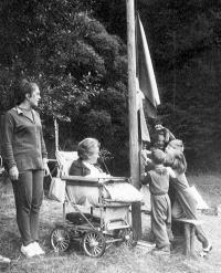 Čtvrtý katolický esperantský tábor v Herborticích v roce 1972 