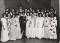 Maturitní ples 1974