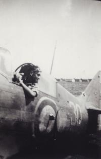 Hynek Zmítko na letišti