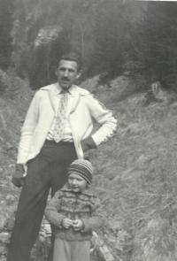 Se synem v Gaderské dolině 1957
