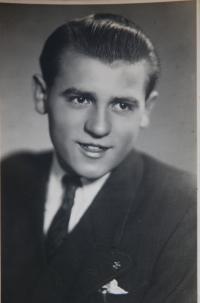 Nocar Ladislav - asi 1948