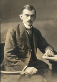 Osvald Rerych jako lesní adjunkt (20.léta)