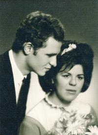 Kutláková Jiřina a Jan Kutlák, svatební foto 16.4.1966 