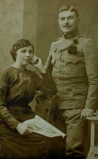 Rodiče pamětnice, Kraslicko, 1916
