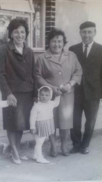 otec František a matka Žofie a dcera Jiřina