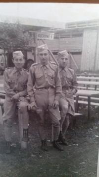 Bedřich Zedníček na vojně