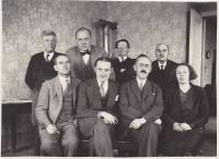 Antonín Dekoj (first row, first from left) with employees of the district court in Velvary
