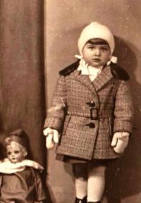 Pamětnice ve věku dvou let, Kraslice, 1932