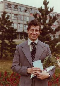 František Bloudek, promoce na VŠE, 1980