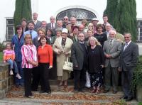 Protagonisté literární soutěže Hlavnice A.C.Nora 2008: zleva v první řadě Dana Kaliková, třetí (uprostřed) Hana Juračáková, poslední dva vpravo Jiří Nor a Jiří Pecháček