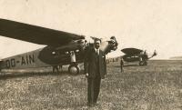 Josef Sousedík používal pro cesty do ciziny letadlo Tomáše Bati - přelom 20. a 30. let 