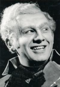 V roli dona Alfonsa (Così fan tutte, 1962)