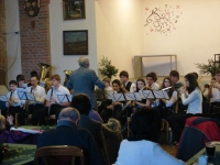 Karel Růžek diriguje dechový orchestr, Ledeč nad Sázavou 2011