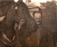 Tatínek v Kamenné lhotě