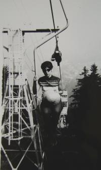 Prázdniny před vysokou školou; lanovka ze Špindlerova mlýna na Pláně; 1967