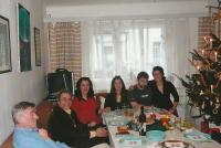 s dcerami a příbuznými, Vánoce, Praha, 2001