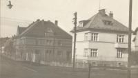 Vila rodiny Kopeckých v roce 1939, zde se v květnu 1945 ubytovali britští vojáci