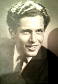 Miroslav Hlaváč, cca 25 let