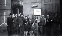 Teplice 1945 in front of company Bata, with russian soldiers, V. Nechyba 2nd from right