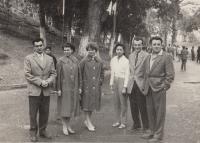 Vietnam konec 50. let Nhung s Vladimírem uprostřed