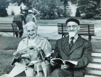 Parents Ludmila and Jaroslav Knapek