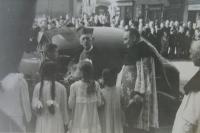 Confirmation with cardinal Bertram