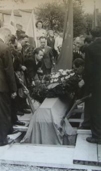 Burial of the Russian officer