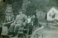 Karla a Arnošt Šimkovi. Svatební foto