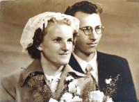 16-husbands Vidim - 1951