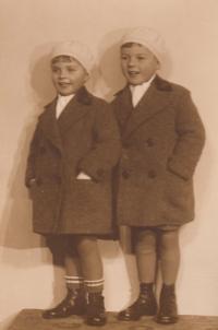 Dana Seidlová s bratrem Jiřím Guthem