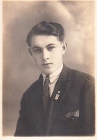 Tatínek Čeněk Penc za svobodna