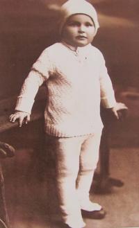 Emil Paleček, dětství