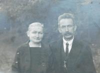 Prarodiče Žofie a Dominik Vincencovi