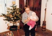 Vánoce 1997, s vnučkou