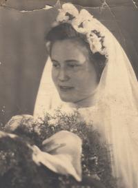 Bride Marie Košková, 1951