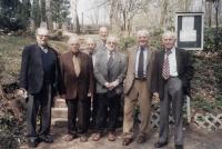 With friends, former prisoners of Schwarzheide, 2005