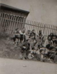 Odbojová skupina u hostince U rozvědčíka na Křivoklátsku 1940