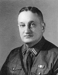 Hugův otec Armin, 1940