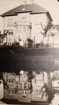 Dům rodiny Ruprichovi v Písařově, který nechal postavit František Jurenka